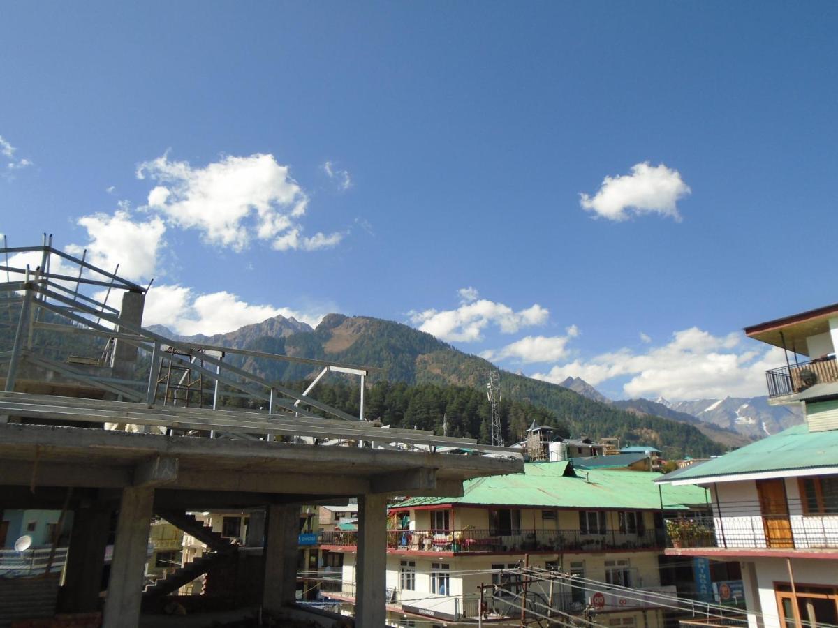 Hotel Magnolia Mallroad Manali Exterior foto